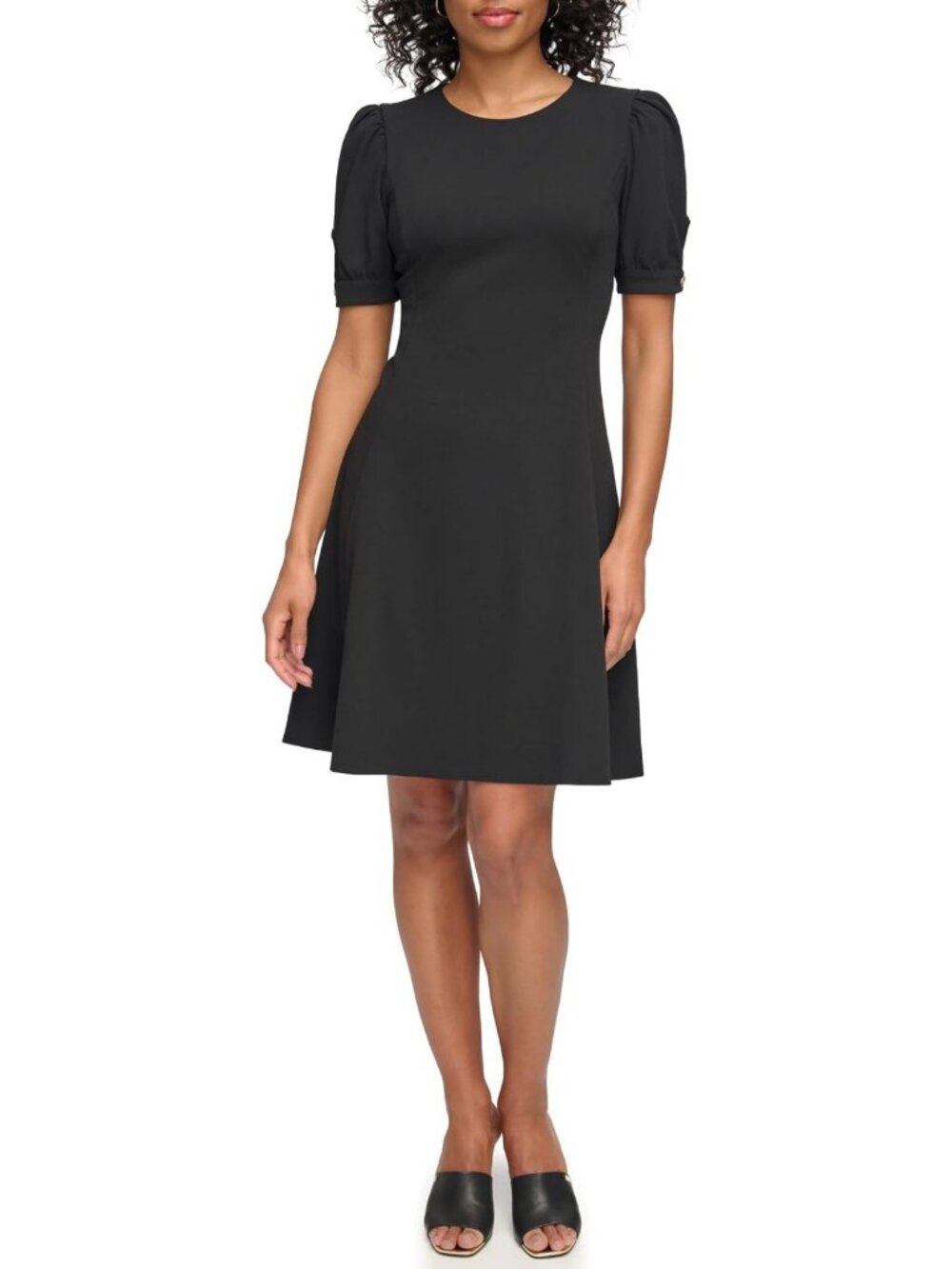 Chic Women's Short Sleeve Fit and Flare Dress with Jewel Neck - Perfect for Any